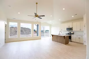 531 W 1850 N, Harrisville, UT 84404 - Photo 2