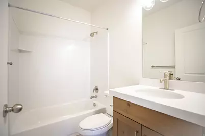 531 W 1850 N, Harrisville, UT 84404 - Photo 10