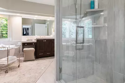 1146 E Woodbriar Cir S, North Salt Lake, UT 84054 - Photo 10