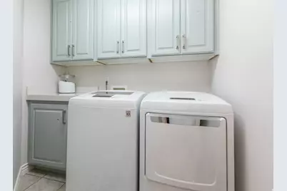 1146 E Woodbriar Cir S, North Salt Lake, UT 84054 - Photo 44