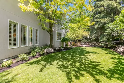 1146 E Woodbriar Cir S, North Salt Lake, UT 84054 - Photo 32
