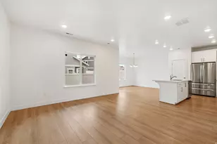 4235 W Anasazi Park Ct, Riverton, UT 84096 - Photo 8