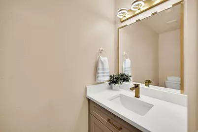 1771 Beaumont Dr, Kaysville, UT 84037 - Photo 22