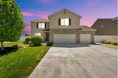 1771 Beaumont Dr, Kaysville, UT 84037 - Photo 1