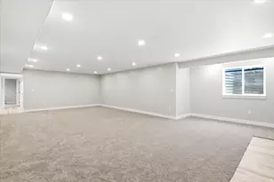 2973 W Red Sand Rd, West Haven, UT 84401 - Photo 20