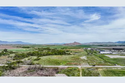1211 E Center St #2, Lewiston, UT 84320 - Photo 2