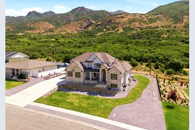 1056 N Wizard Hts, Kaysville, UT 84037 - Photo 6