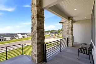 1056 N Wizard Hts, Kaysville, UT 84037 - Photo 10