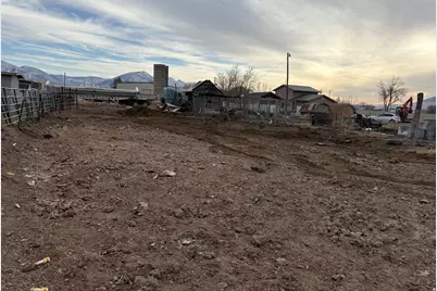 6167 S 2800 W, Lake Shore, UT 84660 - Photo 10