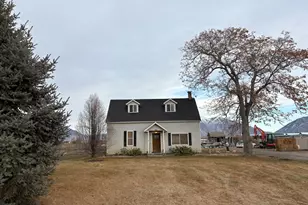 6167 S 2800 W, Lake Shore, UT 84660 - Photo 2