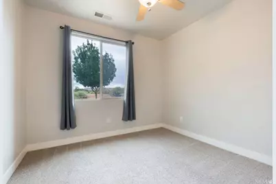 1576 Evergreen Dr, Saint George, UT 84790 - Photo 30