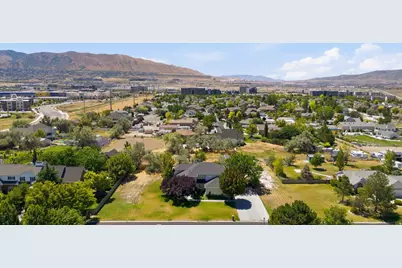 271 W Golden Harvest Rd, Draper, UT 84020 - Photo 58