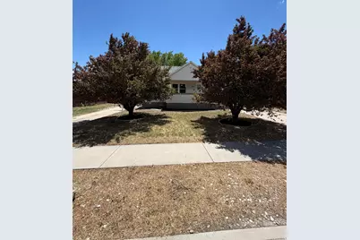 456 E 200 N, Vernal, UT 84078 - Photo 2