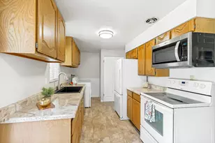266 N 1040 E, Springville, UT 84663 - Photo 4