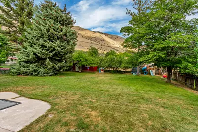 266 N 1040 E, Springville, UT 84663 - Photo 16