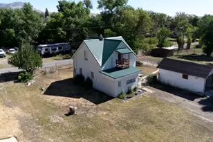 350 W Main St, Emery, UT 84522 - Photo 2