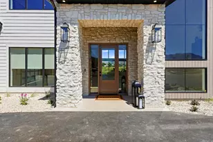 238 S 7900 St E, Huntsville, UT 84317 - Photo 2