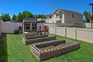 787 W 2000 N, West Bountiful, UT 84087 - Photo 38