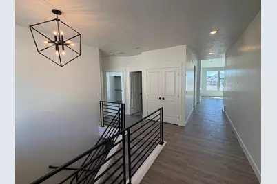 645 N 200 E #512, Providence, UT 84332 - Photo 2