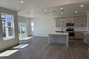 645 N 200 E, Providence, UT 84332 - Photo 4