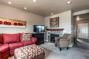 2011 E Stoneleigh Dr, Draper, UT 84020 - Photo 6