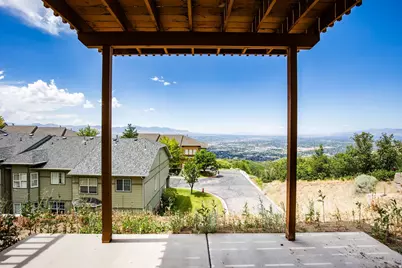 2011 E Stoneleigh Dr, Draper, UT 84020 - Photo 24