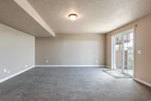 2011 E Stoneleigh Dr, Draper, UT 84020 - Photo 18