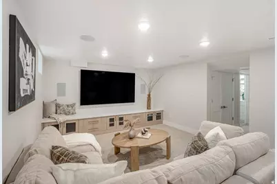 4790 S Hugo Ave, Holladay, UT 84117 - Photo 18