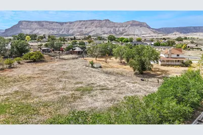 190 E 600 N, Ferron, UT 84523 - Photo 58