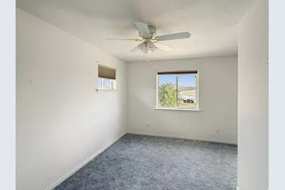 190 E 600 N, Ferron, UT 84523 - Photo 28