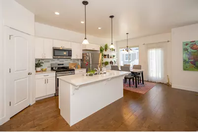 1729 N 3720 W, Lehi, UT 84043 - Photo 4