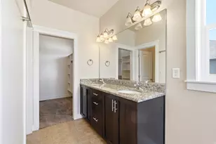 390 S Coyote Ridge Dr E, Smithfield, UT 84335 - Photo 10