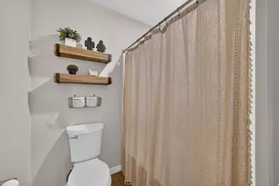 2135 W Sego St, West Haven, UT 84401 - Photo 20