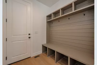461 W Summerhill Ln W, Centerville, UT 84014 - Photo 20