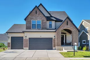 461 W Summerhill Ln W, Centerville, UT 84014 - Photo 1
