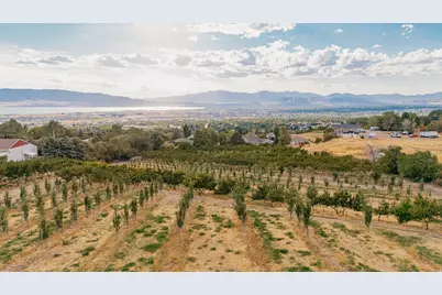 1525 E 200 S, Pleasant Grove, UT 84062 - Photo 8
