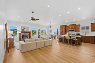 6698 S Hidden Ml Cv, Cottonwood Heights, UT 84121 - Photo 10