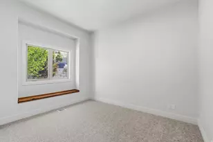 6698 S Hidden Ml Cv, Cottonwood Heights, UT 84121 - Photo 8