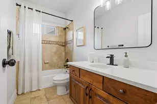 6698 S Hidden Ml Cv, Cottonwood Heights, UT 84121 - Photo 24