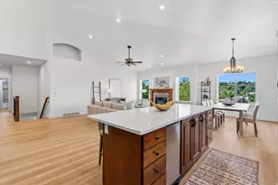 6698 S Hidden Ml Cv, Cottonwood Heights, UT 84121 - Photo 18