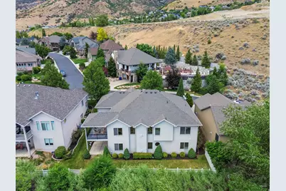 6698 S Hidden Mill Cv, Cottonwood Heights, UT 84121 - Photo 44