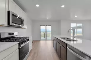4358 N Buckstone Wy, Lehi, UT 84048 - Photo 10