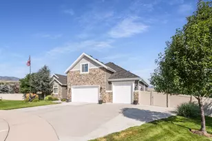 6984 W Boulder Ridge Cir, Herriman, UT 84096 - Photo 4