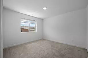 4896 S Snarr Haven Ct W, Taylorsville, UT 84129 - Photo 24