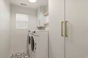 917 W Stonehaven Dr, North Salt Lake, UT 84054 - Photo 14