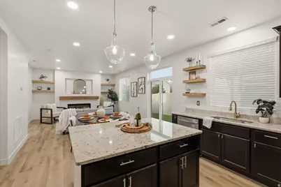 917 W Stonehaven Dr, North Salt Lake, UT 84054 - Photo 12