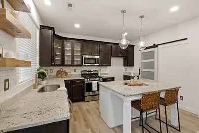 917 W Stonehaven Dr, North Salt Lake, UT 84054 - Photo 10