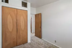 6566 S 2425 E, Cottonwood Heights, UT 84121 - Photo 26