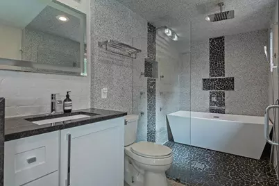 374 N F St E, Salt Lake City, UT 84103 - Photo 40