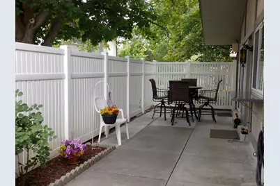 1570 E 5740 S, Taylorsville, UT 84129 - Photo 4
